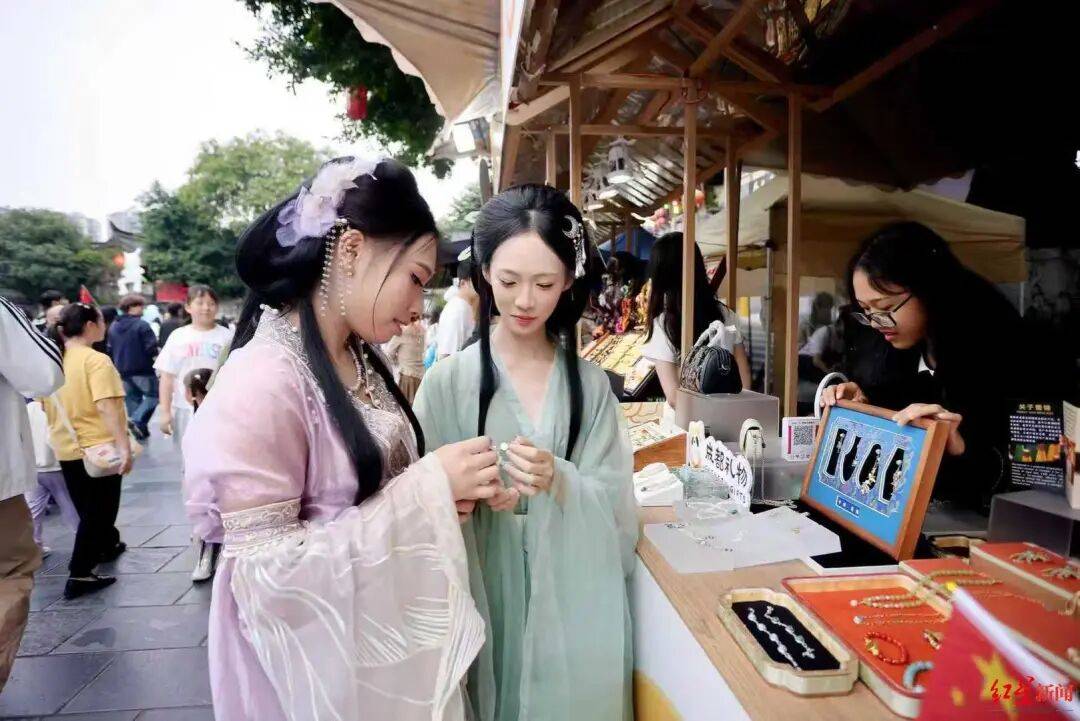 ！就这样把成都带走澳门新葡京入口热销(图3)